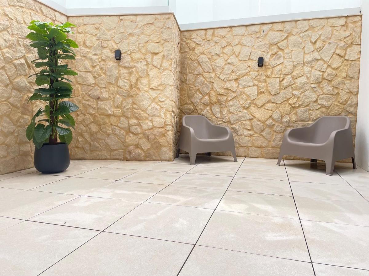 T1 Com Patio Appartement Portimão Buitenkant foto