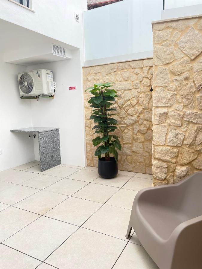 T1 Com Patio Appartement Portimão Buitenkant foto